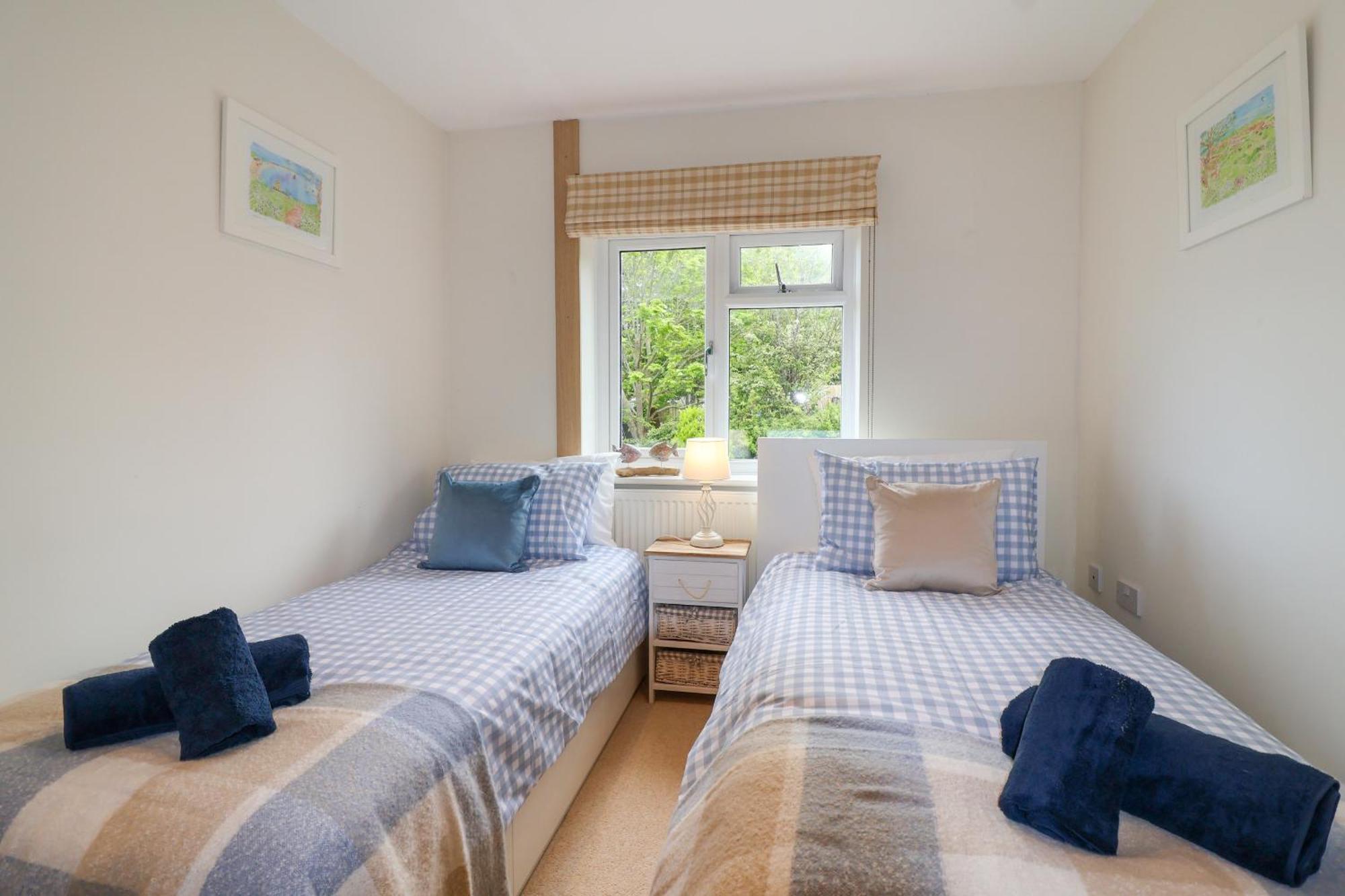 Villa Sea Breeze Swanage Exterior foto